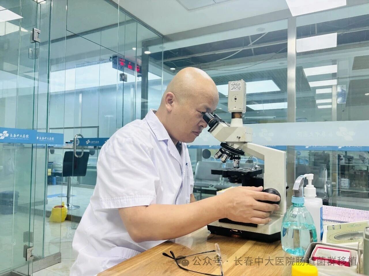 承德市|高朋磊医师：左手男科临床，右手肠道菌群移植深入研究